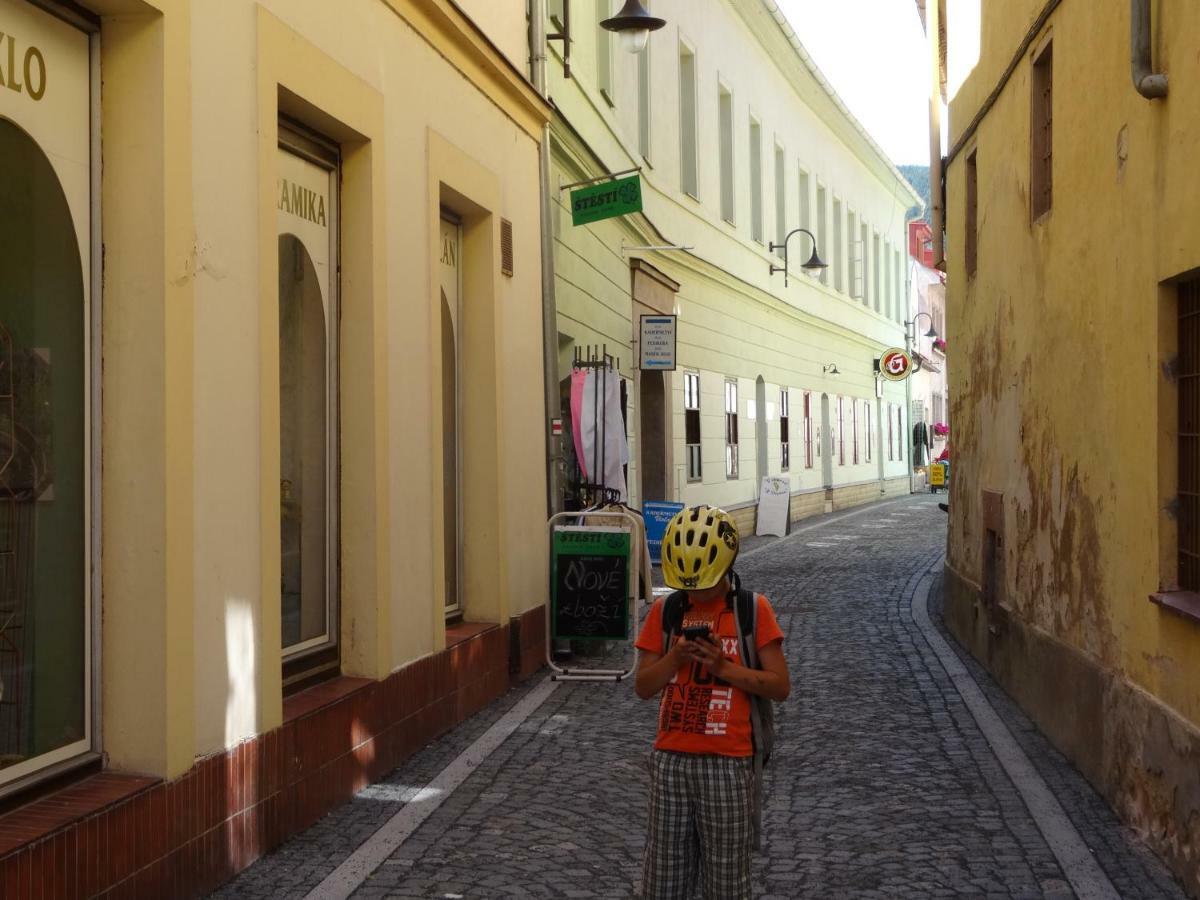 Primabyt Сушице Экстерьер фото
